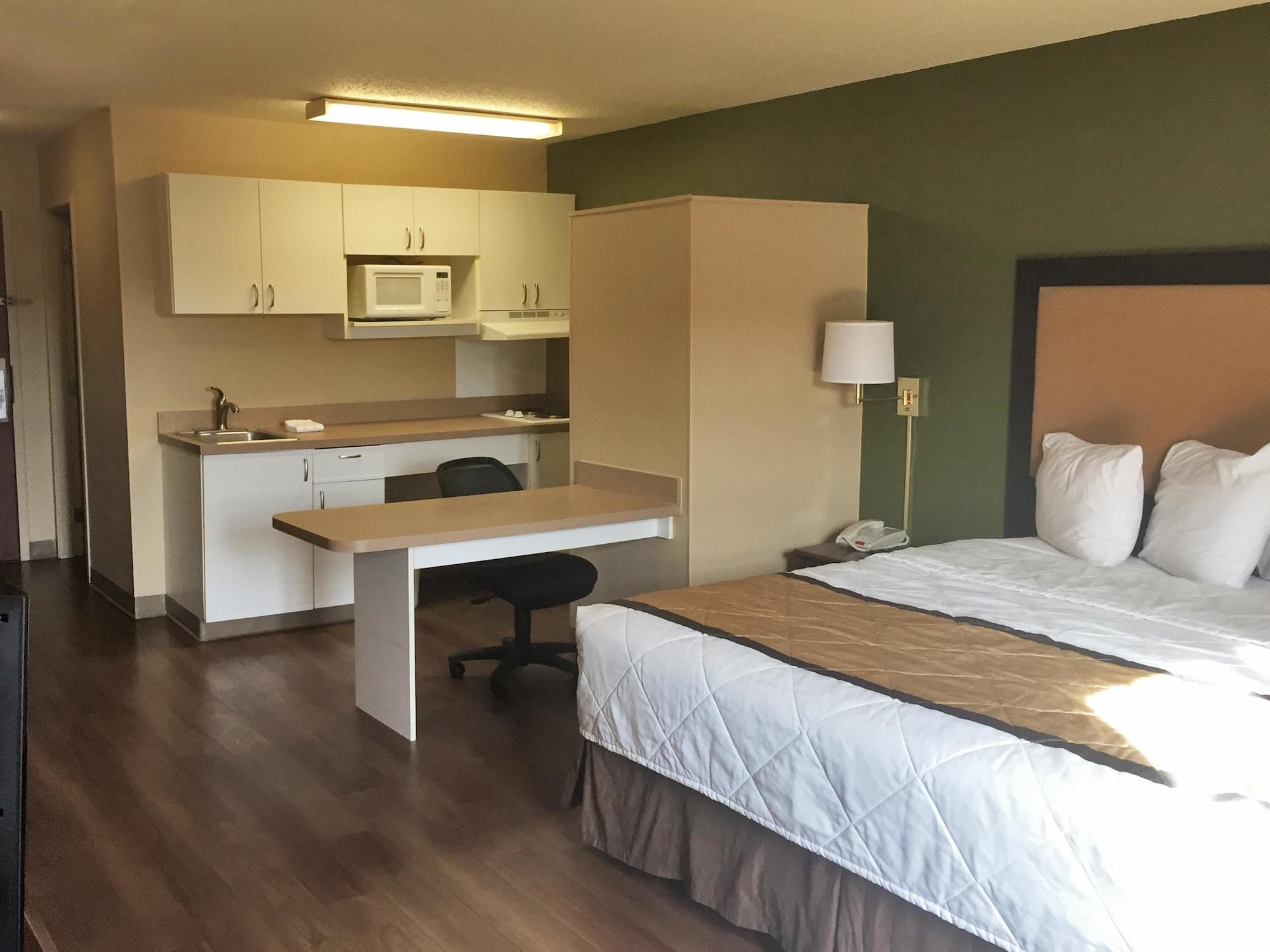 Extended Stay America Select Suites - Detroit - Novi - Haggerty Road Northville Экстерьер фото