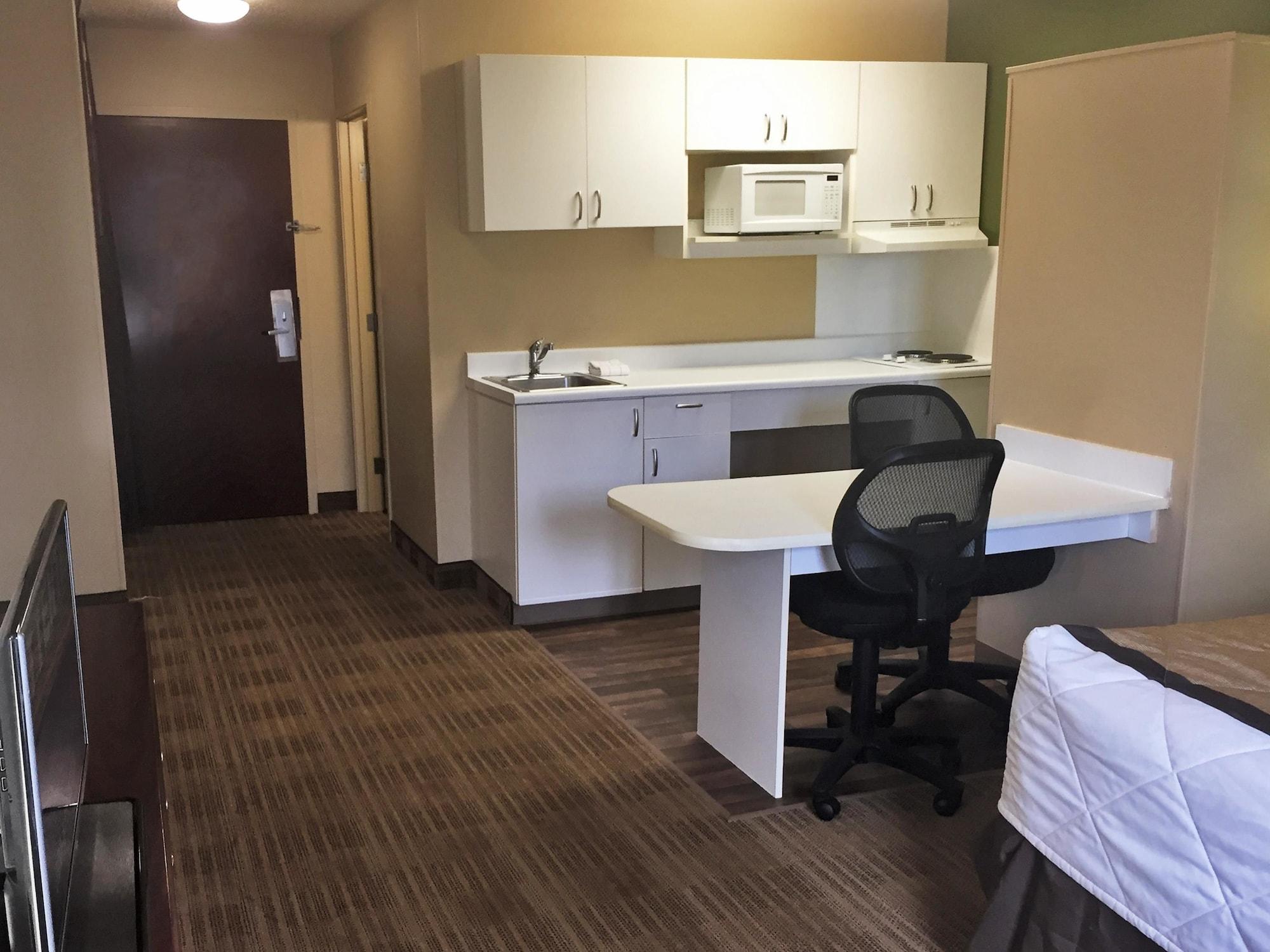 Extended Stay America Select Suites - Detroit - Novi - Haggerty Road Northville Экстерьер фото