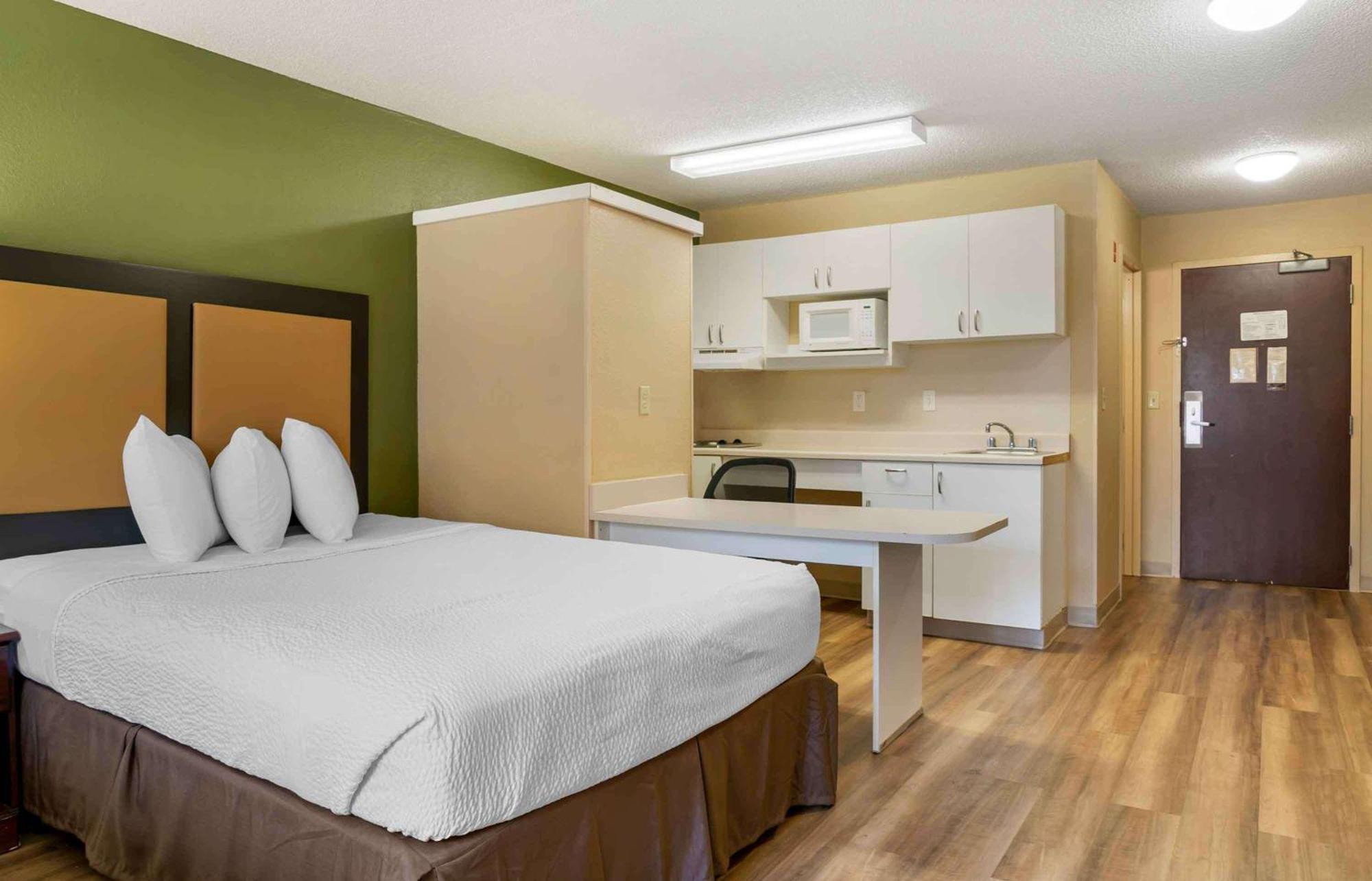 Extended Stay America Select Suites - Detroit - Novi - Haggerty Road Northville Экстерьер фото